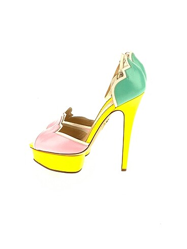 Charlotte Olympia Platform %70 İndirimli.