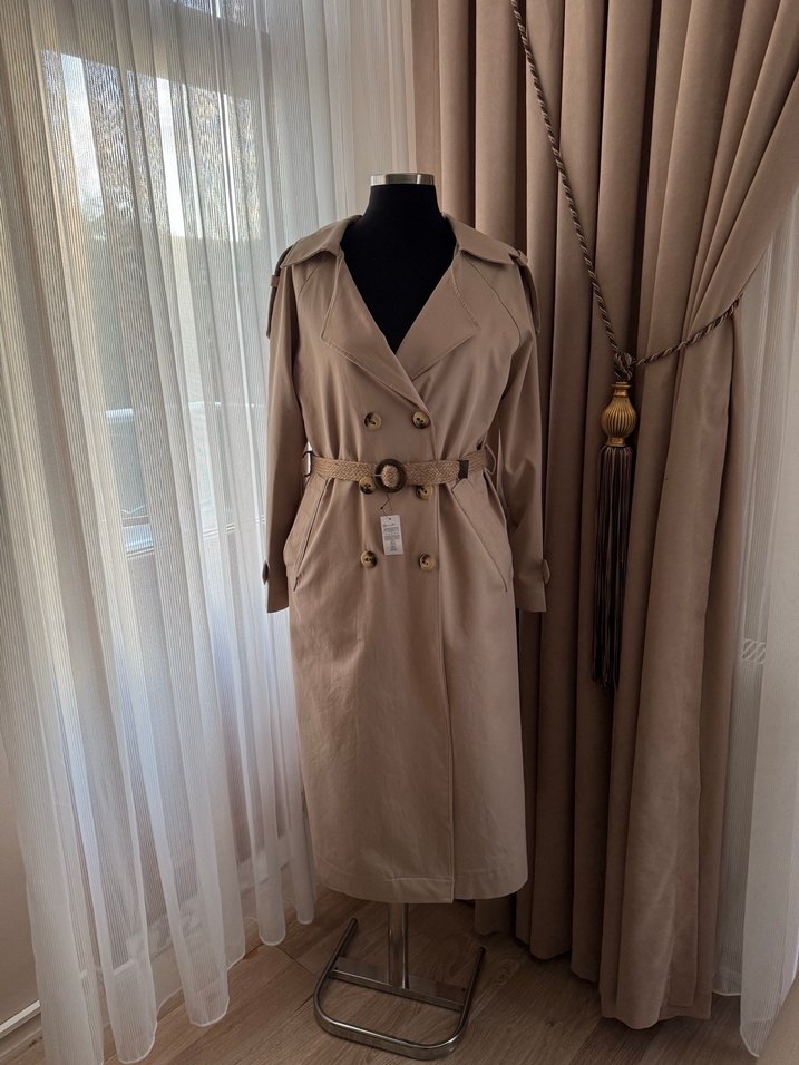 Bej Kemerli Uzun Kadın Trençkot - Görsel 2