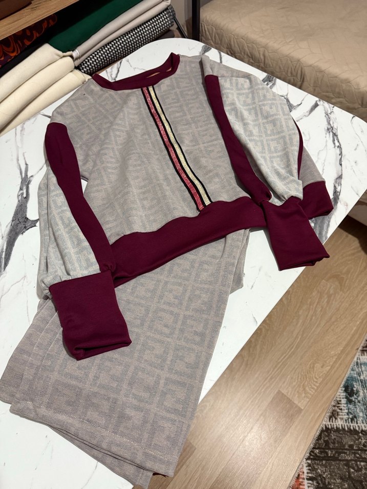 Gri Kadın Triko Takım - Görsel 2