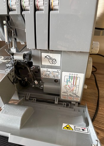 Singer Heavy Duty Gri Dikiş Makinesi - Görsel 3