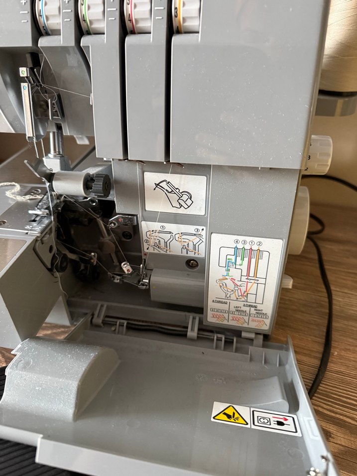 Singer Heavy Duty Gri Dikiş Makinesi - Görsel 3