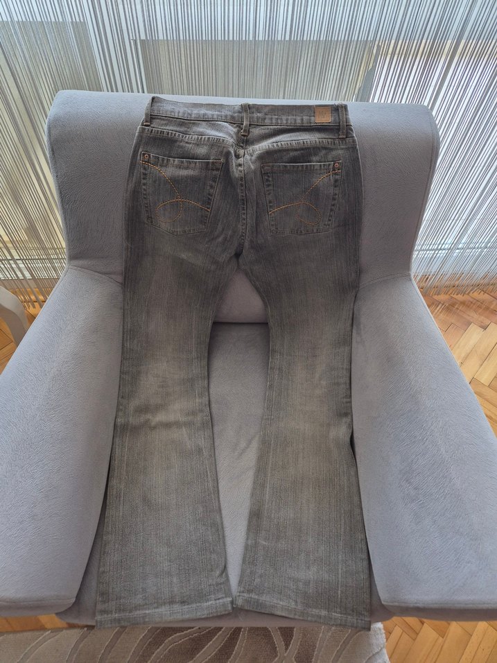 Gri Kadın Denim Kot Pantolon — görsel 2/5