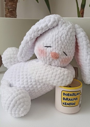 Beyaz Peluş Oyuncak Tavşan