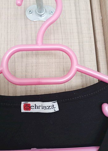 Siyah Baskılı bisiklet Yaka Kadın Bluz - Görsel 3