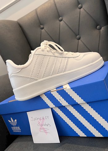 37 Beden Adidas Beyaz Kadın Spor Ayakkabı 37