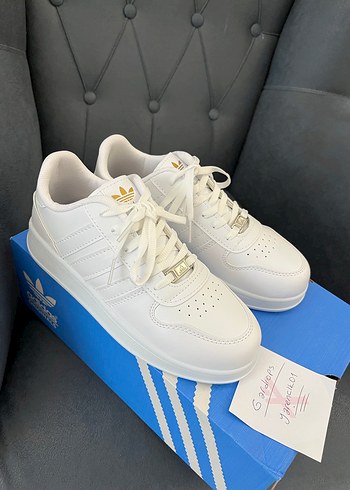 Beyaz Adidas Platform Spor Ayakkabı 37
