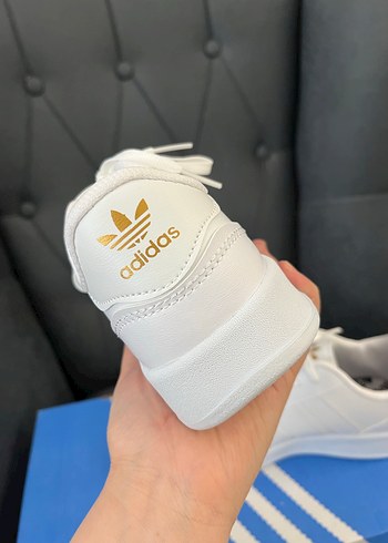 Adidas beyaz spor Ayakkabı 39 - Görsel 6