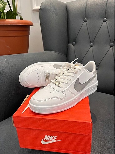 Nike Nike beyaz spor ayakkabı 39