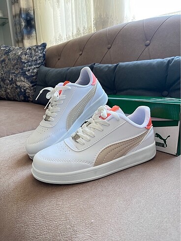Puma beyaz spor ayakkabı 39