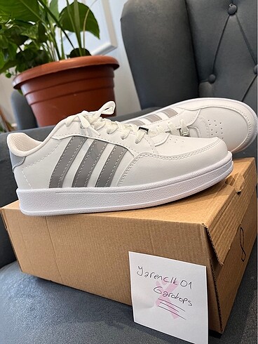 Adidas beyaz spor ayakkabı 40 - Görsel 9