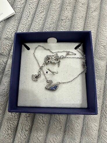 Beden Swarovski Dazzling Swan kolye