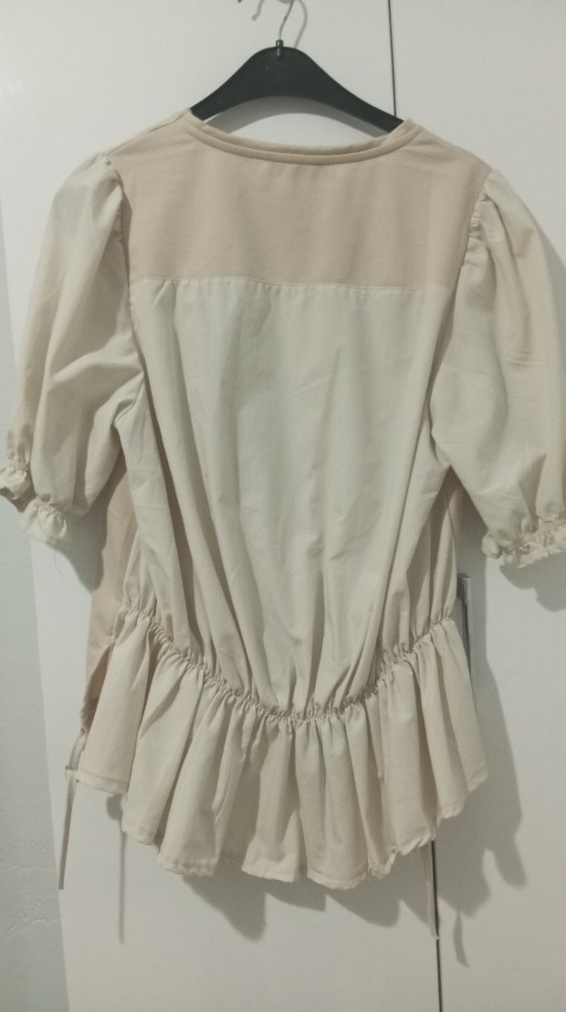 Kızlar için bol kesim baskılı bej tişört - Görsel 4