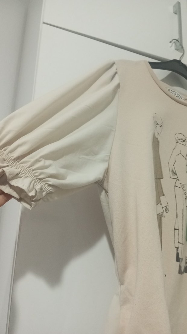 Bej Baskılı Kız Çocuk Tişörtü - Görsel 3