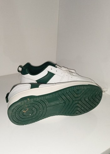 38 Beden Beyaz Bağcıklı Kadın Sneaker