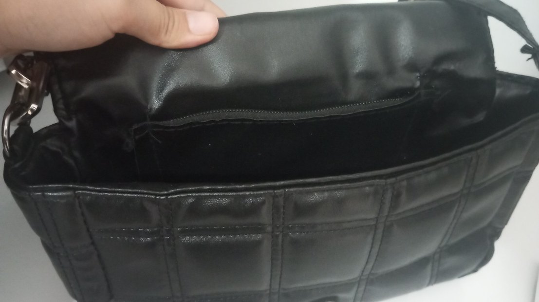 Siyah Kareli Deri Kadın Çantası - Görsel 4