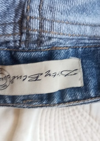 Düğmeli Mavi Kadın Denim Midi Jean - Görsel 5