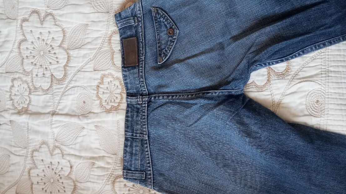 Düğmeli Mavi Kadın Denim Midi Jean - Görsel 3