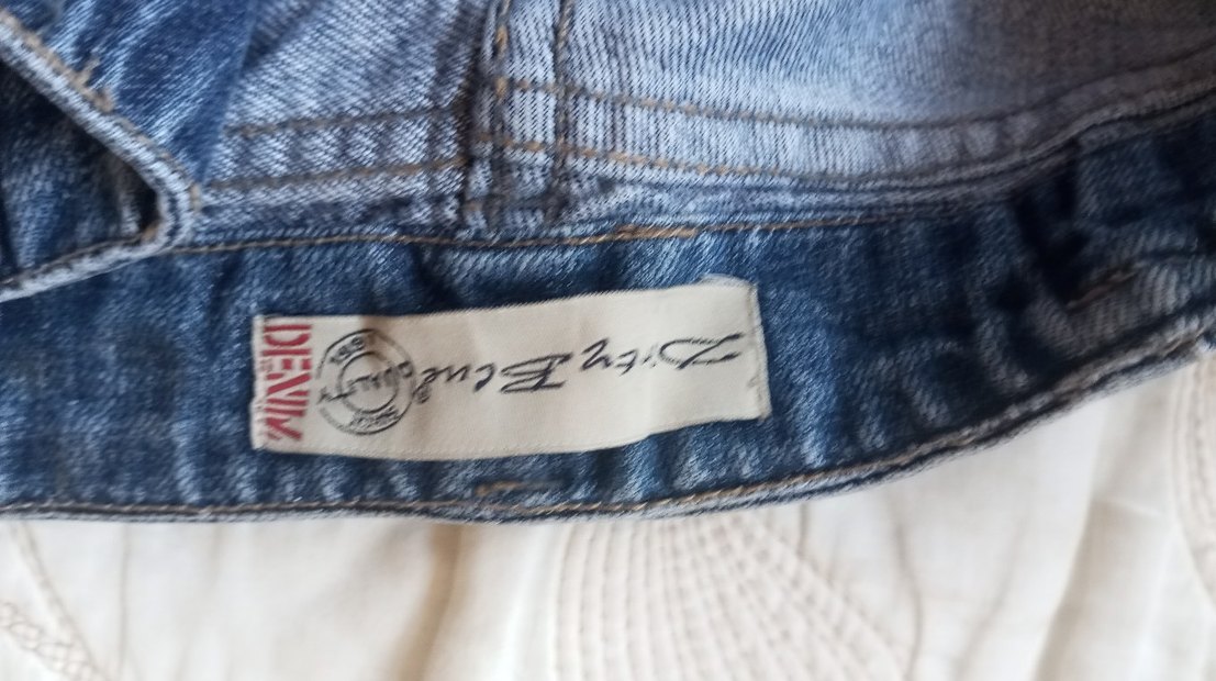 Düğmeli Mavi Kadın Denim Midi Jean - Görsel 5