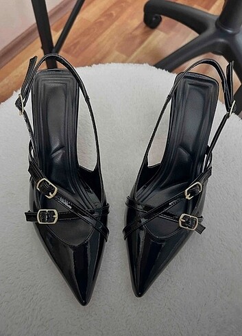 37 Beden siyah Renk Çift Tola Detaylı Topuklu Ayakkabı