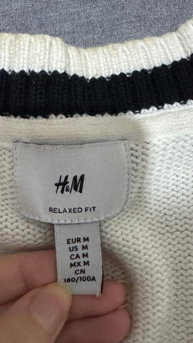 H&M Süveter - Görsel 2