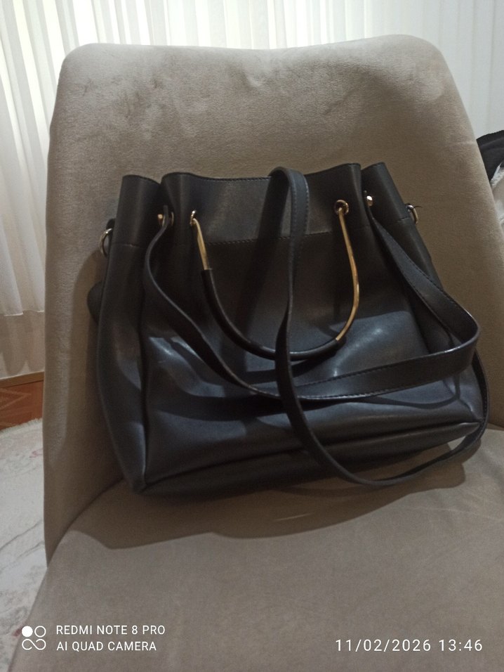 Klasik Siyah Deri Kadın Çanta - Görsel 2