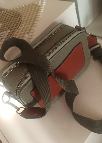 Kahverengi Tokalı Kadın Deri Çanta - Görsel 3