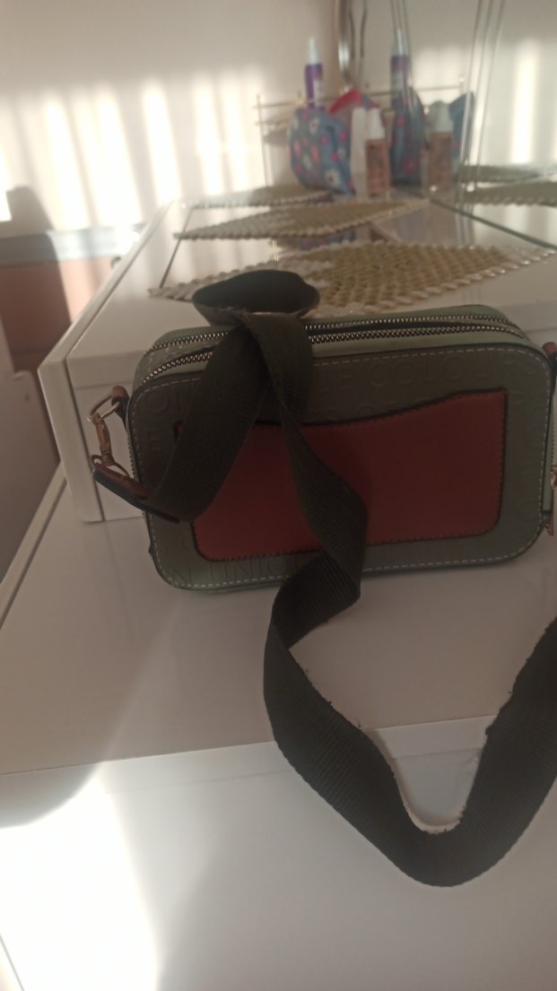 Kahverengi Tokalı Kadın Deri Çanta - Görsel 2