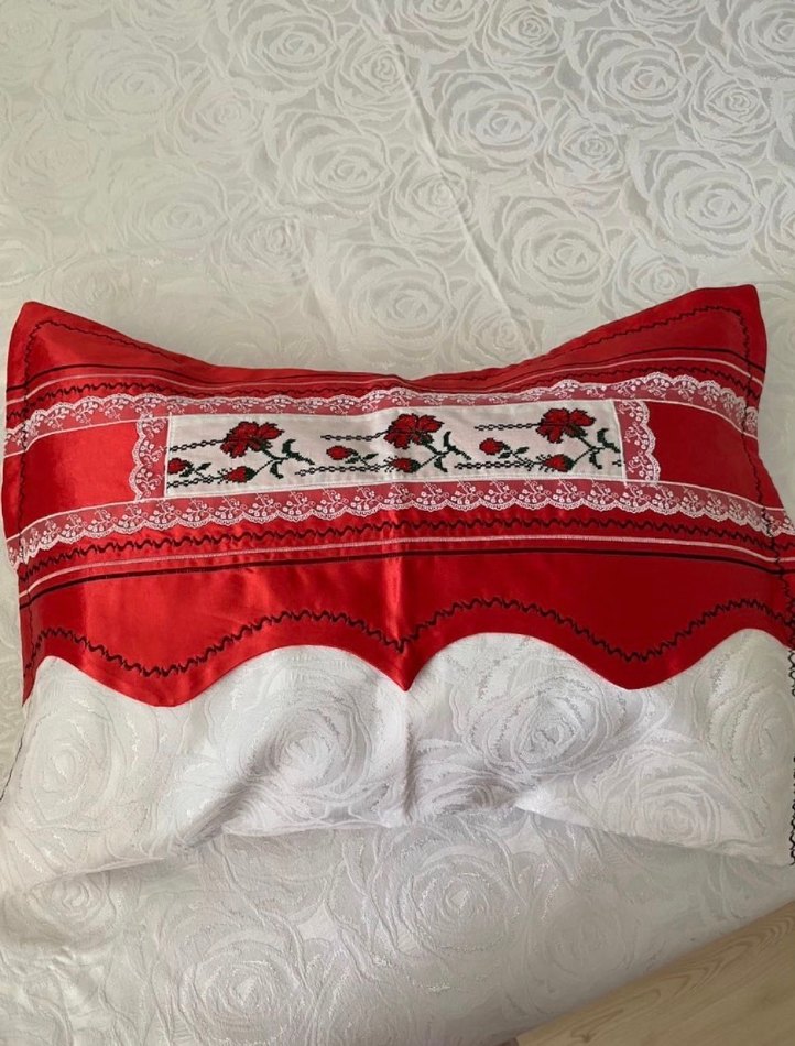 İşlemeli Çift Kişilik Pike Takımı - Görsel 3