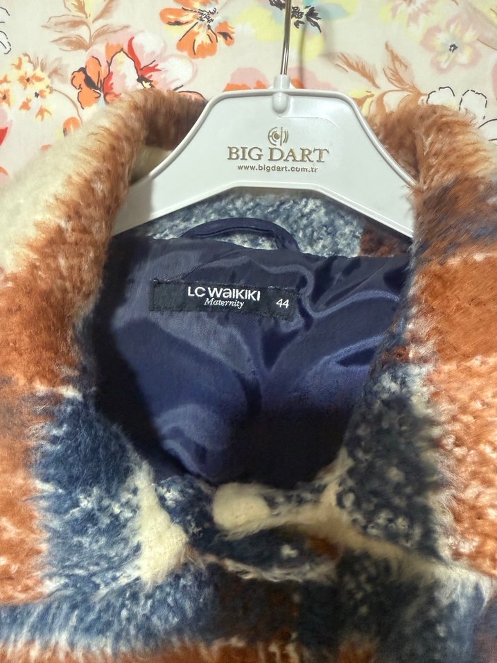 Düğmeli, Uzun Kollu Kadın Yün Gömlek astarlı ceket - Görsel 3