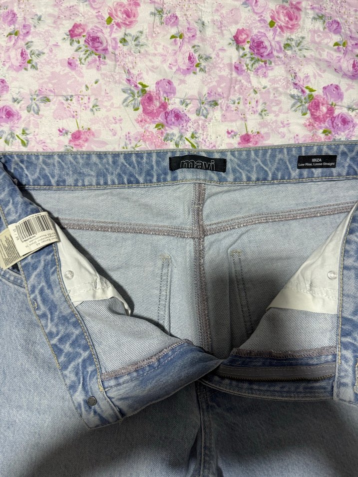 Kadın Mavi Rahat Kesim Midi Denim Pantolon - Görsel 4