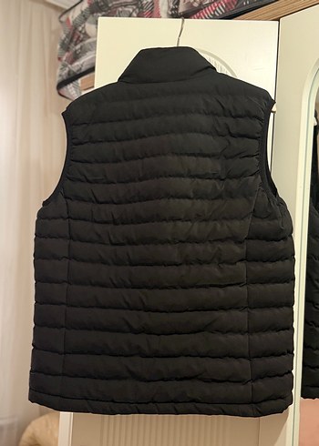 Siyah Kapitone Yelek, Fermuarlı, Yüksek Yaka - Görsel 2