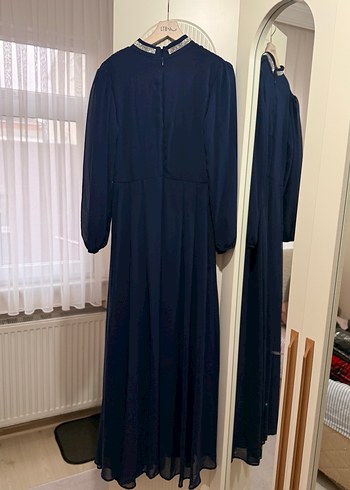 Kadın Lacivert Piliseli Uzun Abiye Elbise - Görsel 3