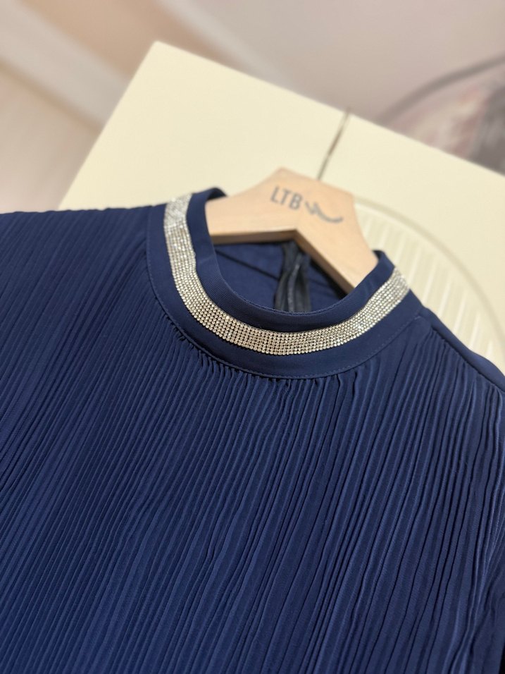 Kadın Lacivert Piliseli Uzun Abiye Elbise - Görsel 2