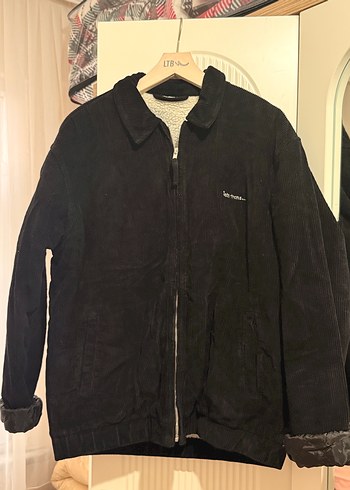 Urban Outfitters tek beden