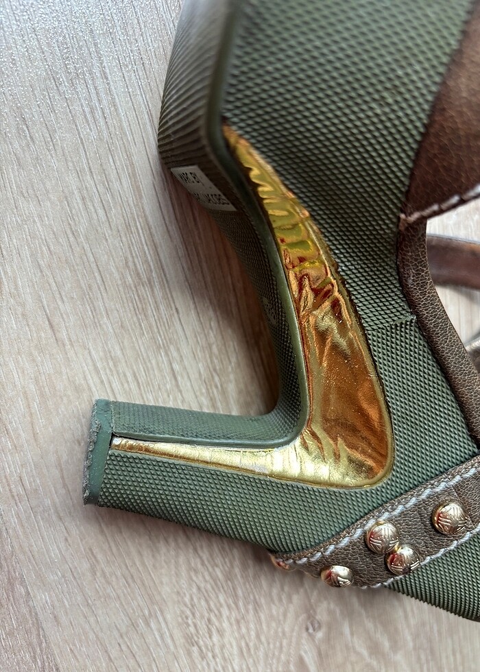 Marc By Marc Jacobs?dan gösterişli ve rahat bir tasarım - Görsel 5