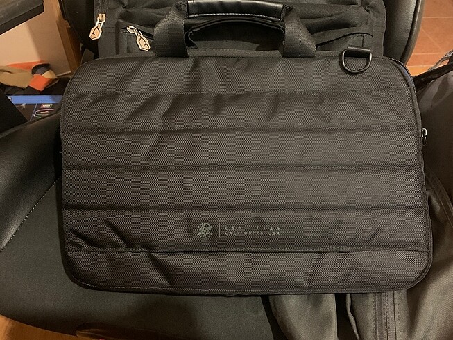 Hp HP 14 inç laptop çantası