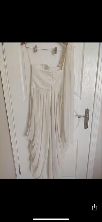 Tek Omuz Askılı Kırık Beyaz Elbise - Görsel 5