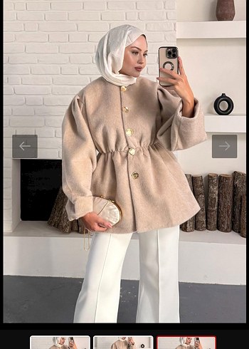 Düğmeli Camel Mini Kısa Kadın Kaban