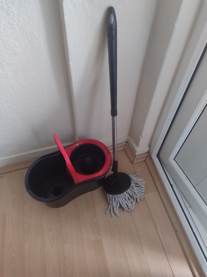 Kırmızı ve gri paspas seti - Görsel 2