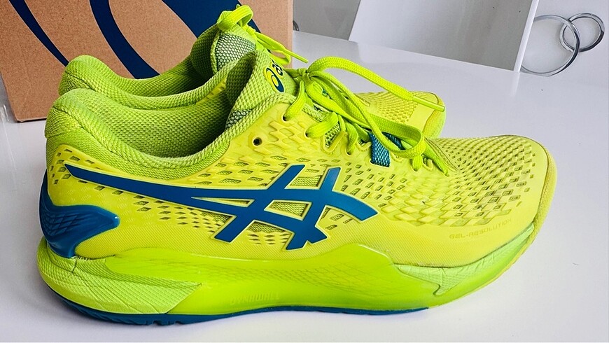Asics tenis ayakkabısı
