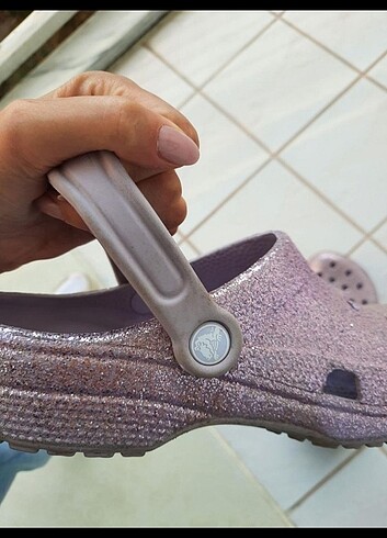 38 Beden çeşitli Renk Crocs simli terlik