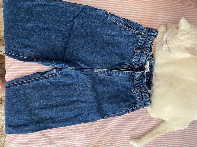 Beli lastikli jean pantolon