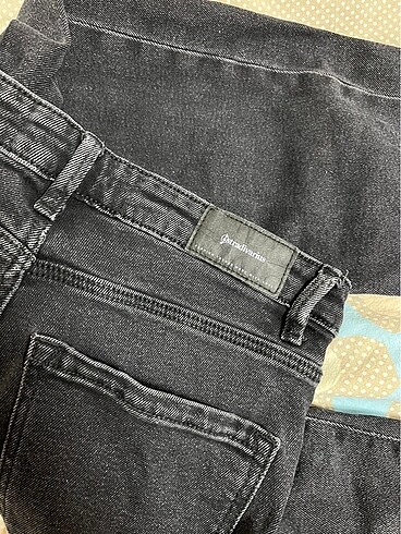 m Beden Stradivarius jean