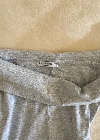 Gri Kayık Yaka Bluz - Görsel 2