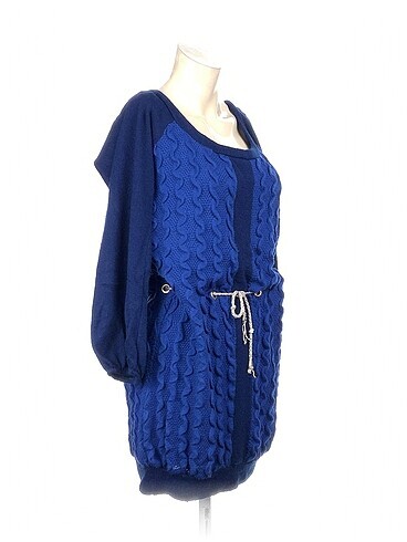 Vintage Love PreLoved Kısa Elbise %70 İndirimli.