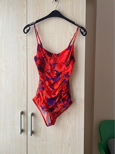 stradivarius body