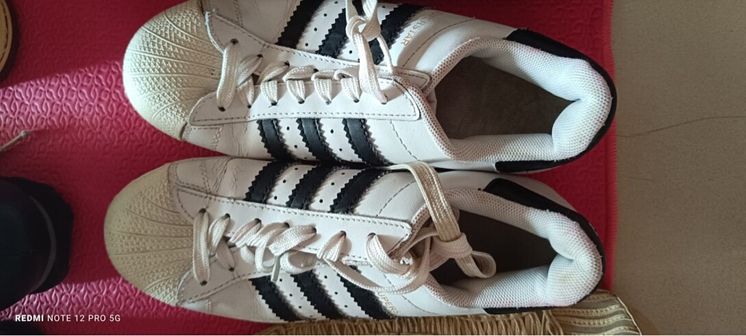 Adidas Superstar