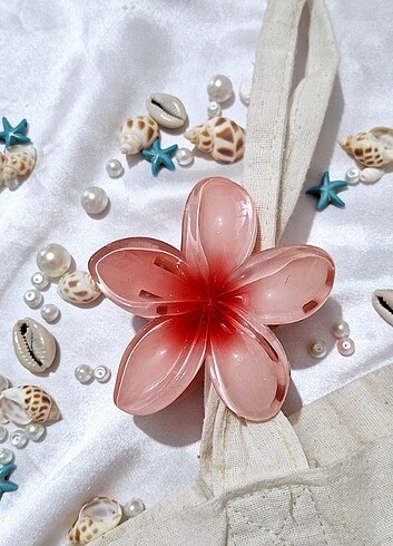 aloha toka lotus toka manolya çiçek
