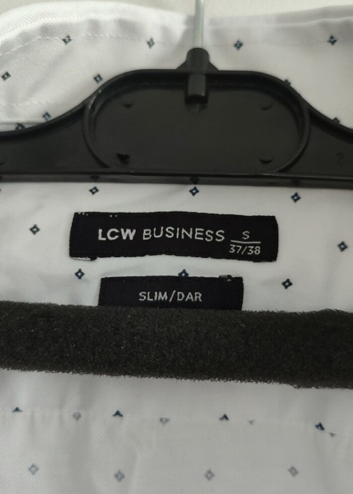 Beyaz gomlek - Görsel 4