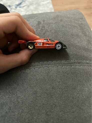Beden Mazda 787B kutusuz çiziksiz